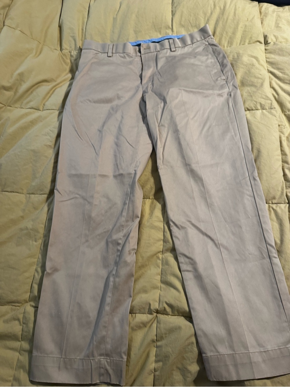 Brooks Brothers Men's Classic khaki Dress Pants